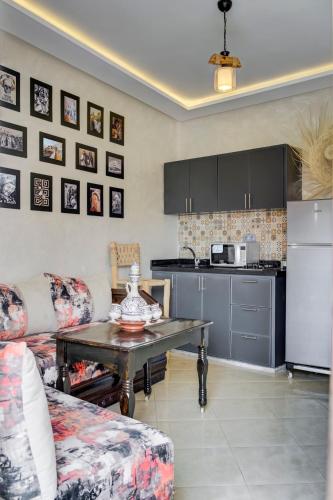 virtuve, imsouane bleu bay house in Imsouane