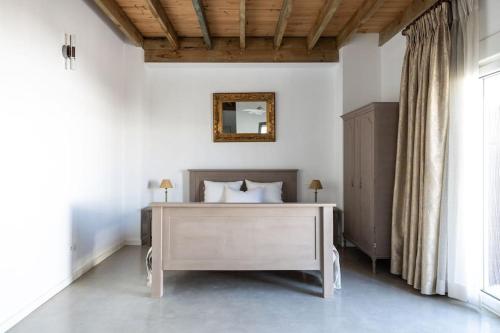 Létesítmények, Luxury accomodation off grid in Sierra de Yeguas