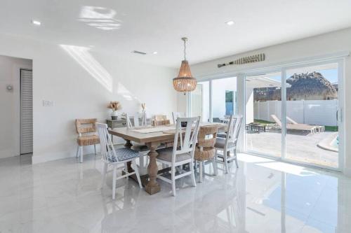 Luxury Waterfront Oasis in Pompano Beach in Pompano Beach, USA