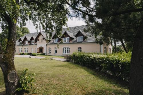 外部景觀, THERESET Schloss Groß Plasten in 格羅斯普拉斯滕