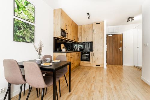 Apartament Near Sky Tower Free Parking for 2 cars, Breslau (Foto 7)