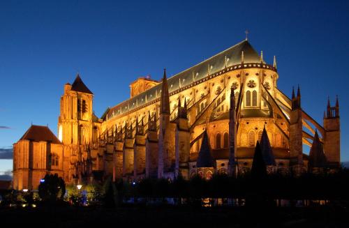 Campanile Bourges Nord - Saint-Doulchard