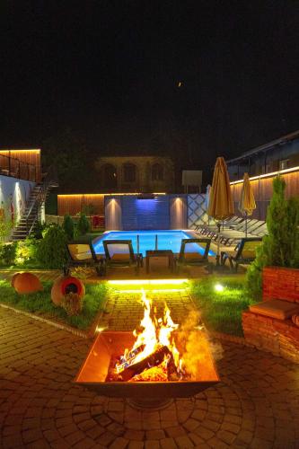 泳池, Boutique Hotel Kviria in 泰拉維