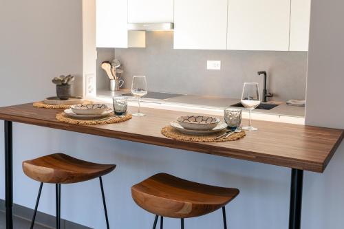 Kitchen, Renovated Lake View Apt with AirCon in Locarno