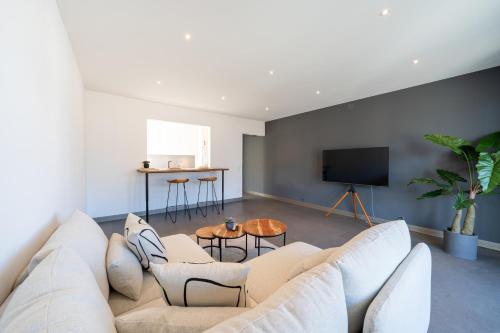 Facilities, Renovated Lake View Apt with AirCon in Locarno