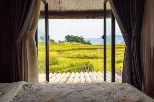 Single Room with Mountain View image 10