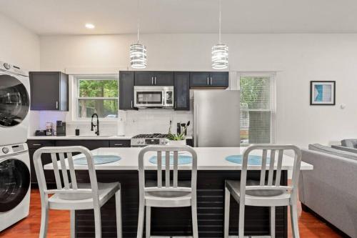 Your Cozy Atlanta Retreat, 10 Mins From Downtown in Atlanta, USA