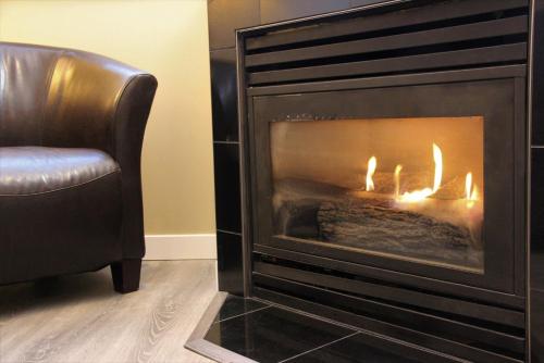 Alpenglow Lodge by MVA - Whistler Blackcomb