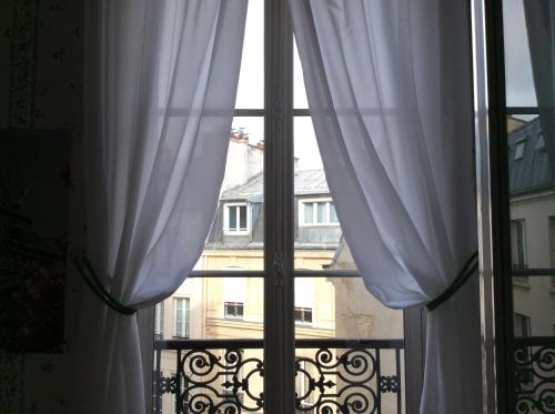 BED and BREAKFAST PARIS QUARTIER CHAMPS-ÉLYSÉES – Paris, TX