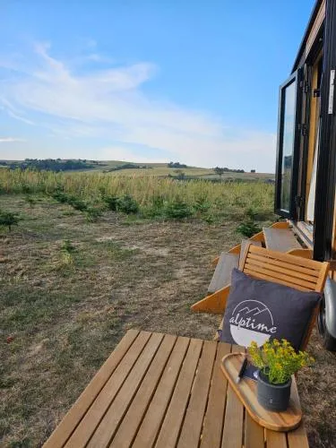 Behagliches OFFGRID Tiny House - Escape to Nature in St. Pölten, Österreich