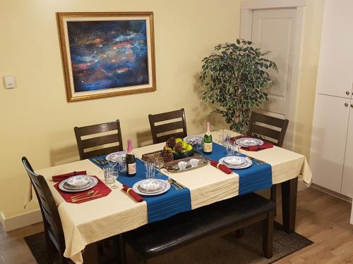 Angelas Private Suites in Surrey, Canada