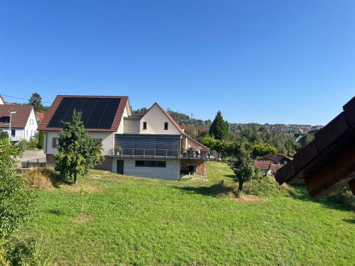 Schwarzwald-Luft 3,5 Zimmer 90qm mit Doppelgarage in Althengstett