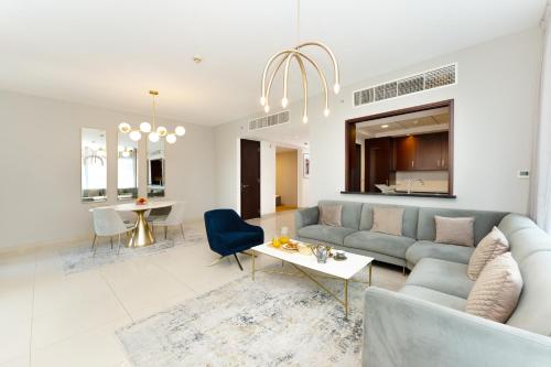 Luxury 1BR -Stunning Burj Khalifa & Fountain Views, Dubai (foto 2)