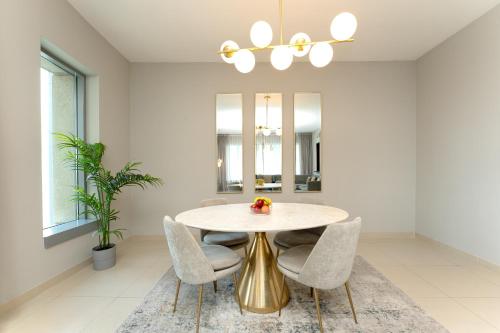 Luxury 1BR -Stunning Burj Khalifa & Fountain Views, Dubai (foto 9)