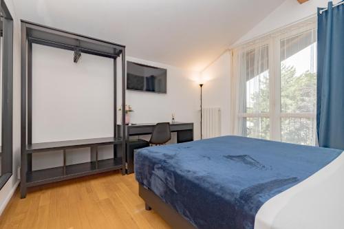 1 queen bed