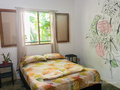 Hostal Palomino EcoHouse & Camping