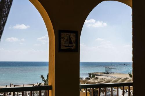 Sea view 3 Br Duplex 203 New Marina By BFG