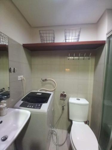 Shore Residence Pool view Mall of Asia, Manila
