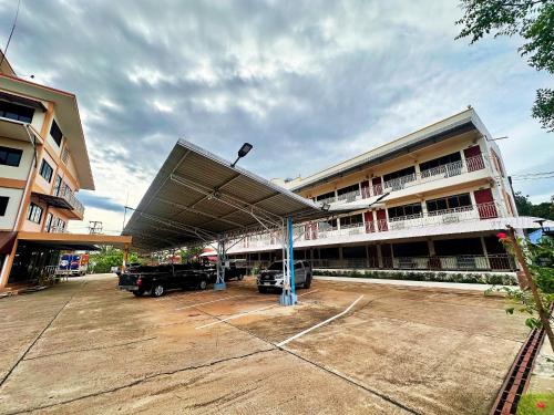 โรงแรมกาญจนาสกลนคร โรงแรมกาญจนาสกลนคร