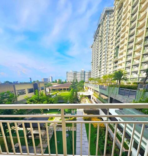 Verdon Parc 2 Bedroom with Balcony Amenity View near Davao Baywalk (Seawalk)