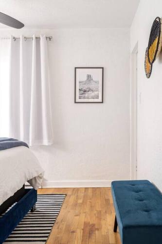 House with Great Beds, Full Kitchen, Fenced Yard