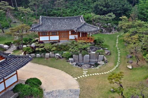 Chosun Royal Family Hotel