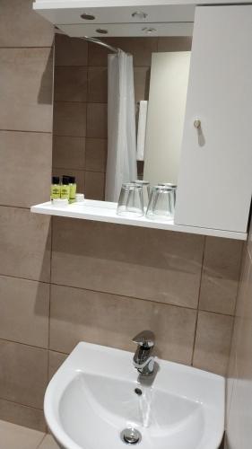 Ambrosia Suites - image 12