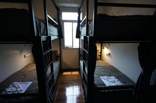 Amahostel