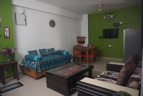 Har Ki Paudi Bed Room Luxurious 1 in ศิวะลิก นคร