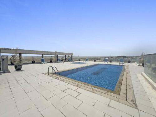 Luxury Studio Apartments at Majestique Residence near Dubai Investment Park