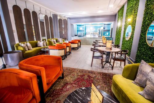 Happy Valley Hotel and Casino in Lobamba