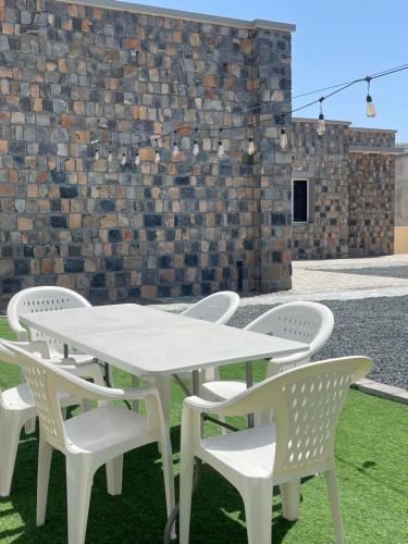 Jabal Shams, the summit house in Al Ḩayl