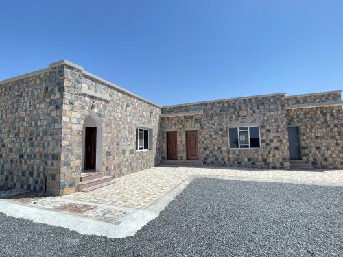 Jabal Shams, the summit house in Al Ḩayl