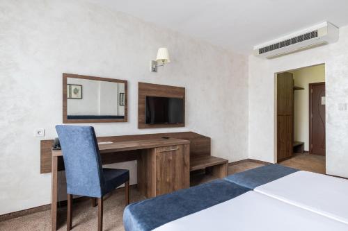 Flamingo Beach Hotel – Sunny Beach, WY
