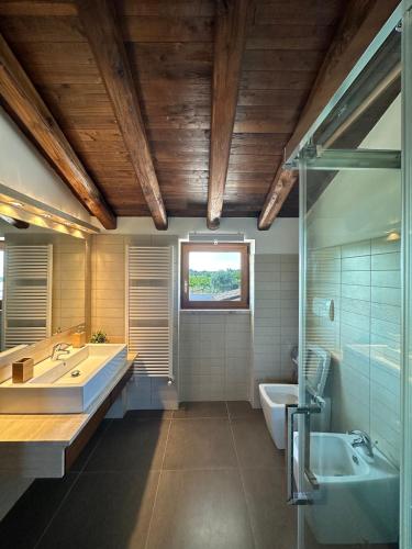 Ванна кімната, Relais Gregorio 2 in Патернополі