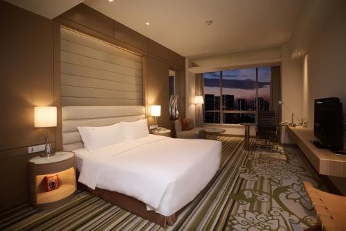 Standard Room image 2
