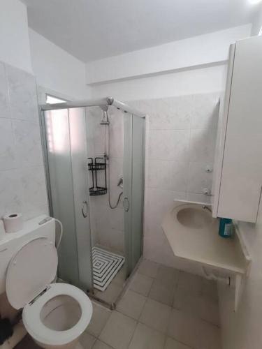 Apartments by the sea 59 in 크리얏 얌