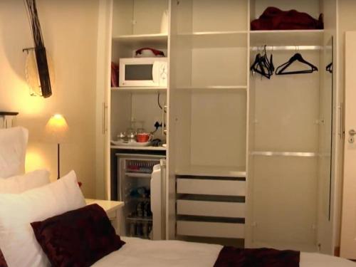 1 double bed
