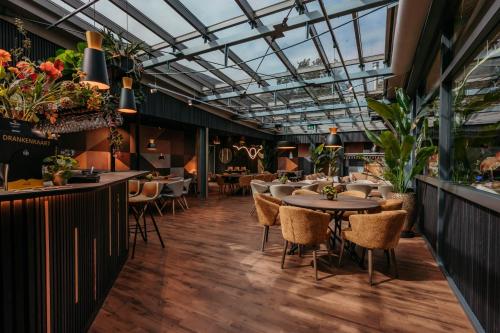 Tekepálya, Hotel Mitland in Utrecht