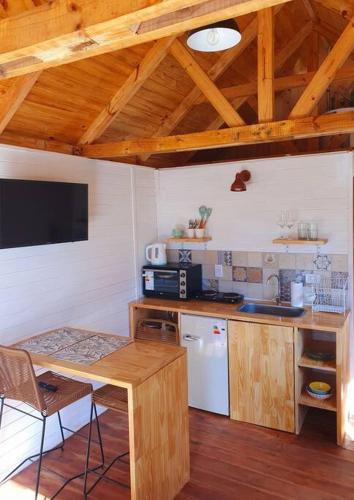 Tiny House en el bosque - image 3