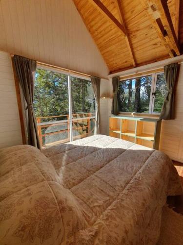 One-Bedroom House image 5