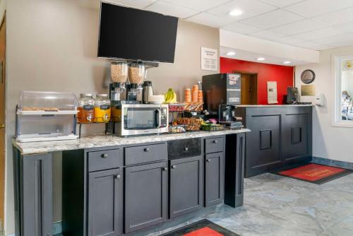 อาหารและเครื่องดื่ม, Econo Lodge Traverse City South in ทราเวิร์ส ซิตี้ (MI)
