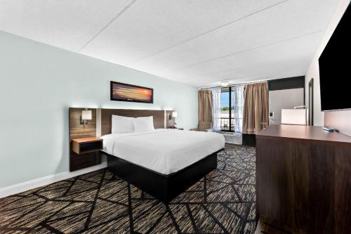 Clarion Inn & Suites near the Leconte Center Pigeon Forge in Pigeon Forge, USA