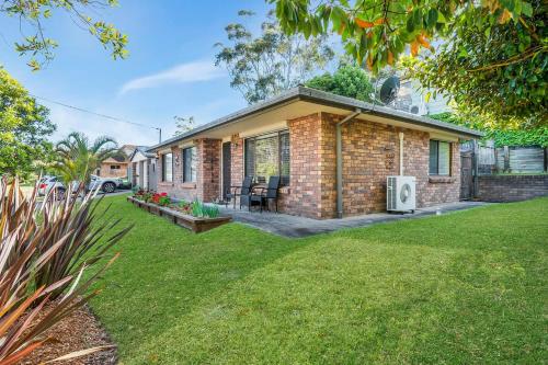 Family Coastal Escape Narrawallee NSW - Berrara