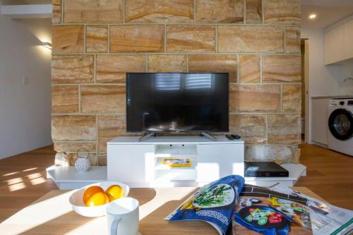 2 BEDROOM BRAND NEW APT // MOMENTS FROM RNSH - image 10