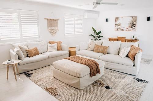 Prime location with pool - walk to Coolum Beach, Coolum Beach (fotografie 2)