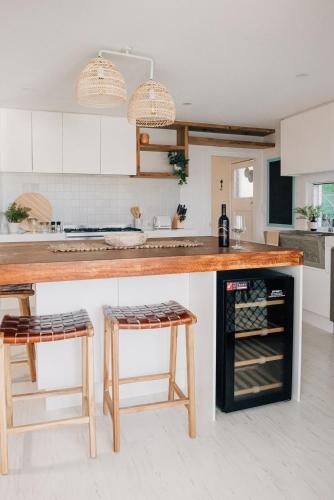 Prime location with pool - walk to Coolum Beach, Coolum Beach (fotografie 9)