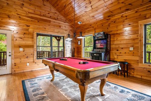 A Smoky Hideaway in Zion Grove, USA