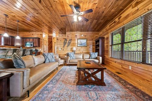 A Smoky Hideaway - image 14
