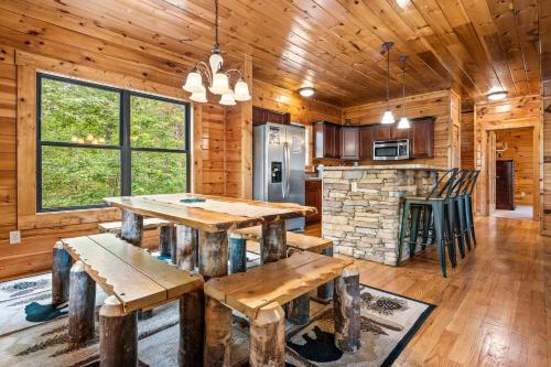 A Smoky Hideaway - image 12